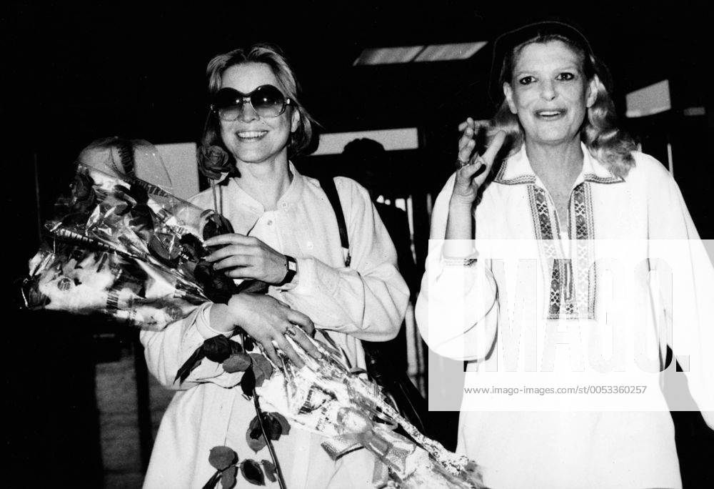 OSCARS. Beste Hauptdarstellerin. Preisträgerinnen 1971-1980 Aug 05, 1975 - London, England, United Kingdom - ELLEN BURSTYN (L) (born December 7, 1932) is an Academy Award-winning American actress. c. 1960s 1970s London United Kingdom - ZUMAk09