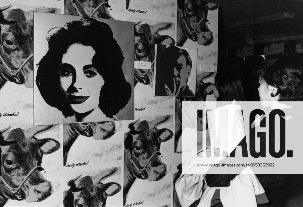 Oct 12, 1980; Berlin, Germany; American artist ANDY WARHOL (8 6 1928-02 22 1987) was a painter, film-maker, publisher, and a major icon of the pop art movement. Berlin Germany - ZUMAk09