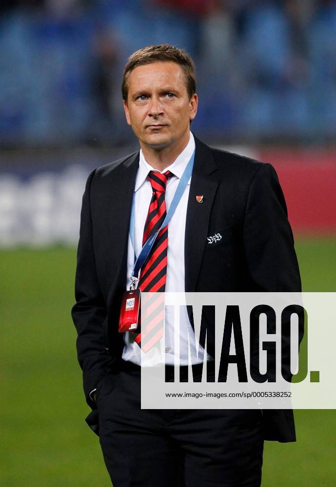Sportdirektor Horst Heldt (VfB Stuttgart) . VfB Stuttgart , Fussball-Bundesliga 2009-2010. o0 Funktionär