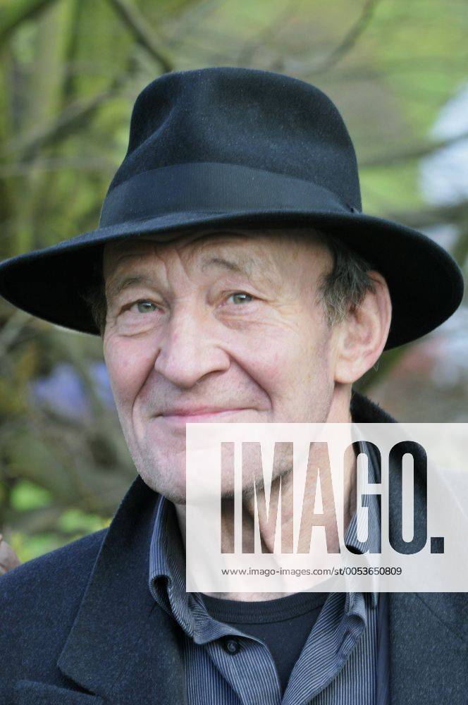 Deutschland, Lindlar, 07.12.2009 Michael MENDL, vor den Dreharbeiten zum Politthriller Takiye - im Namen Gottes