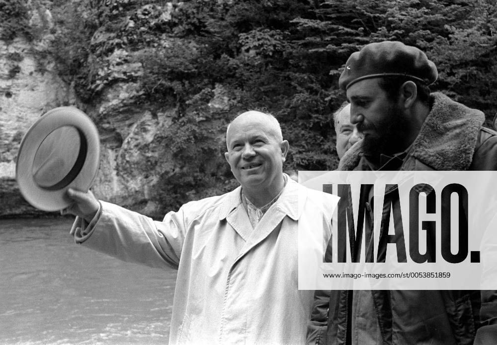 Nikita Khrushchev (L) and Fidel Castro visit Georgia. TASS_277732