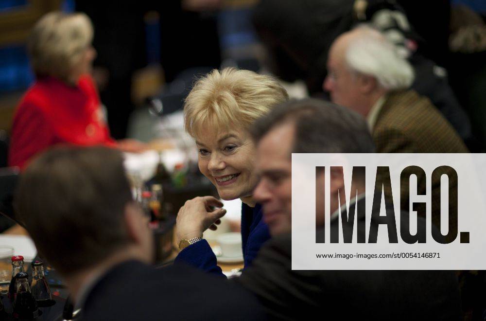 Deutschland, Berlin, Konrad Adenauer Haus, CDU Klausur, Erika Steinbach und Friedbert Pflüger (R)