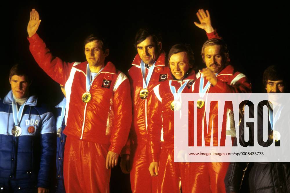 4x7,5km Staffel UdSSR mit Vladimir Alikin, Aleksander Tikhonov, Vladimir Barnashov und Anatoli Alyabyev, Olympiasieger 1980 in Lake Placid Biathlon OS Winter Herren Olympische Spiele 1980, Winterspiele Gruppe Lake Placid Freude,