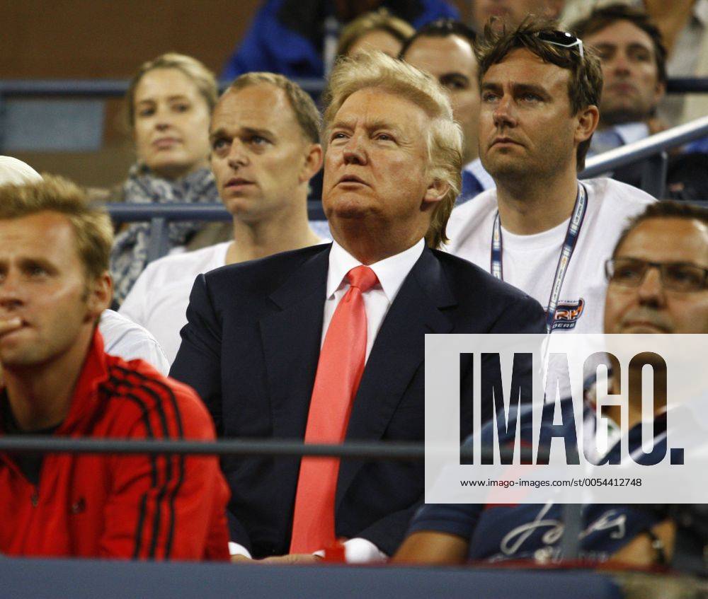 US Open 2010, USTA Billie Jean King National Tennis Center, Flushing Meadows, New York, ITF Grand Slam Tennis Tournament . Donald Trump als Zuschauer in der Spieler Loge von Caroline Wozniacki