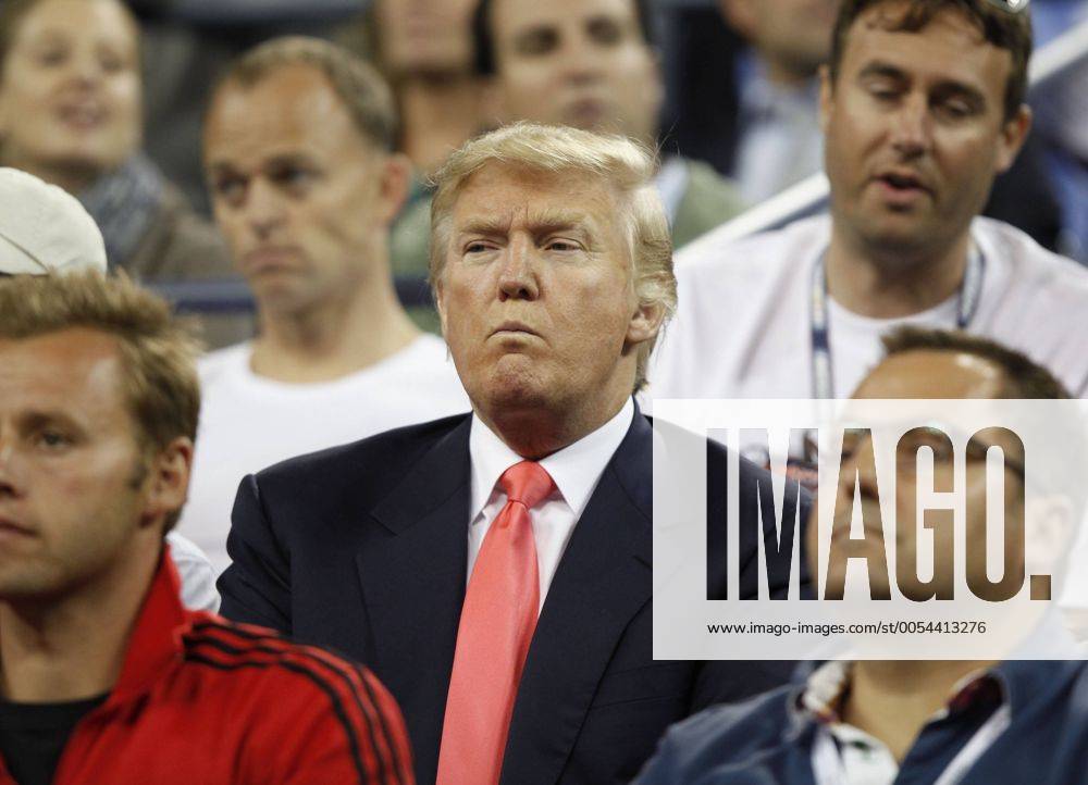 US Open 2010, USTA Billie Jean King National Tennis Center, Flushing Meadows, New York, ITF Grand Slam Tennis Tournament . Donald Trump als Zuschauer in der Spieler Loge von Caroline Wozniacki
