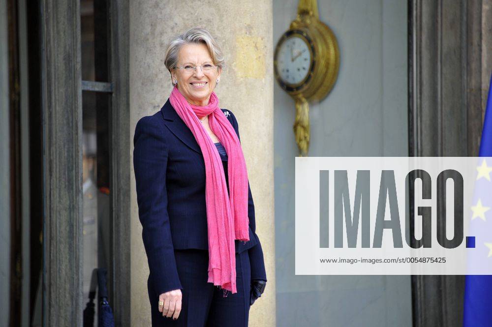Außenministerin MICHELE ALLIOT MARIE nach einem Treffen im Elysee-Palast in Paris.