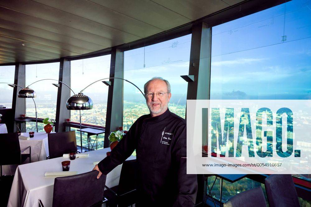 Sternekoch Otto Koch im First-Class-Bereich seines Restaurants 181 im Olympiaturm München
