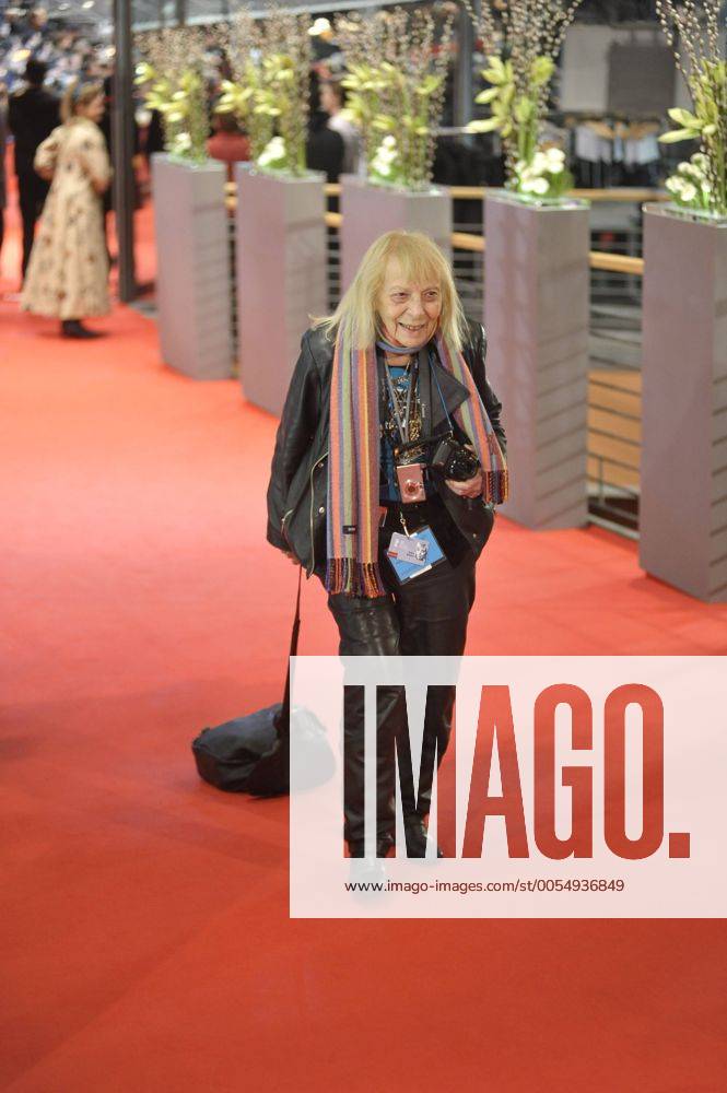 Fotografin Erika Rabau anlässlich der Premiere des Eröffnungsfilms -TRUE GRIT- während der 61. Internationalen Filmfestspiele in Berlin