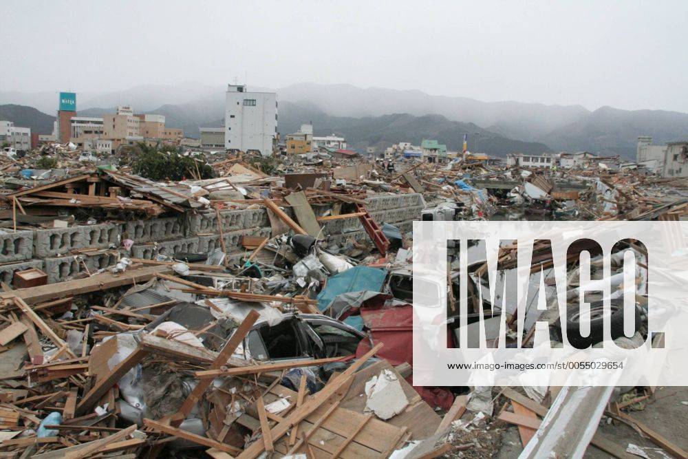 (110315) -- OFUNATO, March 15, 2011 (Xinhua) -- Photo taken on March 15, 2011 shows a part of the city of Ofunato in Japan s northeastern Iwate Prefecture, March 15, 2011. (Xinhua Lan Jianzhong) (zcc) JAPAN-QUAKE