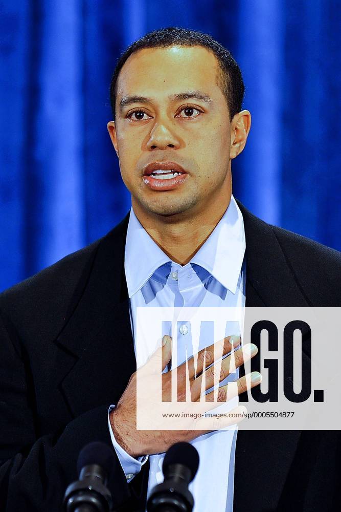 Eldrick Tiger Woods (USA) apologizes for irresponsible and selfish behavior during his first public statement to a small gathering of reporters and friends at the headquarters of the U.S. PGA Tour in Ponte Vedra Beach, Florida,on February 19, 2010. WAX20100219740 Golf Herren privat