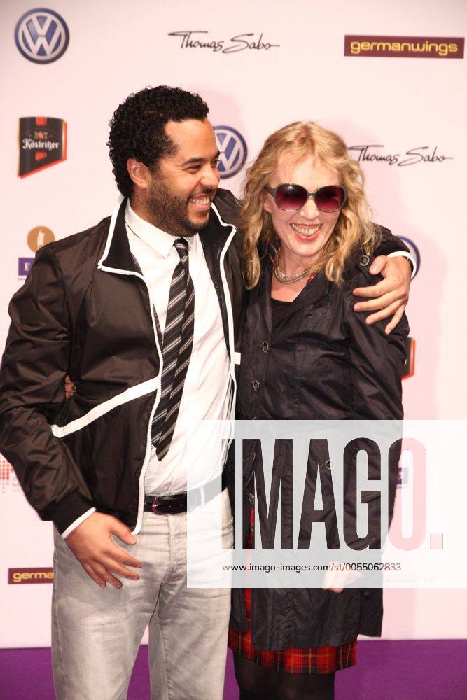 Die Band Ich und Ich , Adel Tawil und Annette Humpe bei der Verleihung vom Musikpreis Echo in Berlin am 24.03.2011 Echo Verleihung 2011