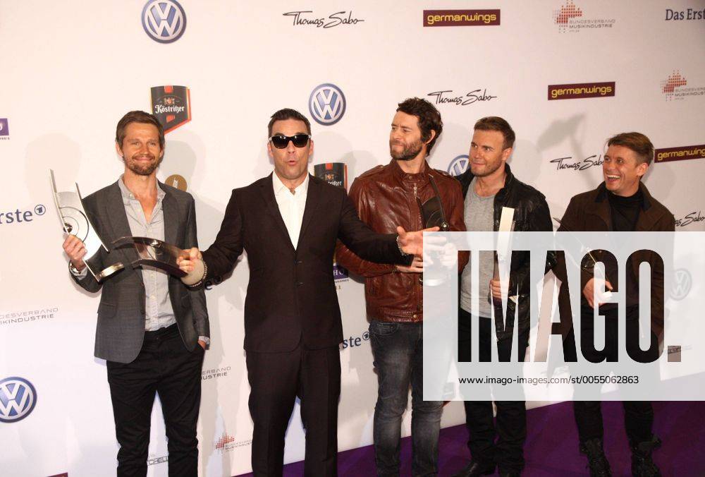 Take That - L-R: Jason Orange, Robbie Williams, Howard Donald, Gary Barlow, Mark Owen, bei der Verleihung vom Musikpreis Echo in Berlin am 24.03.2011 Echo Verleihung 2011