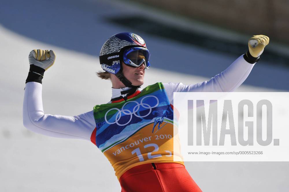 Austria s Thomas Morgenstern celebrates as he lands his final jump in the Men s Team Ski Jump during the 2010 Vancouver Winter Olympics in Whistler, Canada on February 22, 2010. OLY20100222716 o0 Jubel, Freude