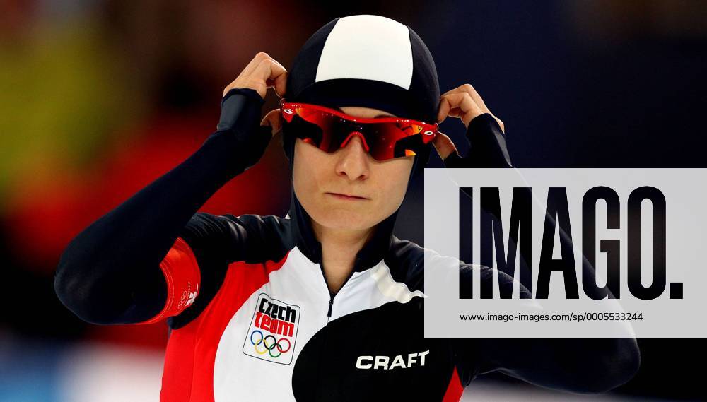 Feb 21, 2010 - Vancouver, BC, Canada - MARTINA SABLIKOVA (Czech Republic) wins a bronzemedal - SpeedSkating - Ladies 1500 m - Olympic Games 2010, Vancouver. - ZUMApr3