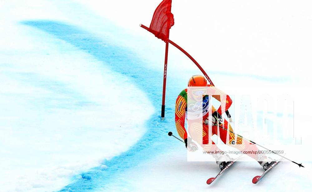 China s Xia Lina acts during the women s Giantslalom of Alpine Skiing at the 2010 Winter Olympic Games in Whistler, Canada
