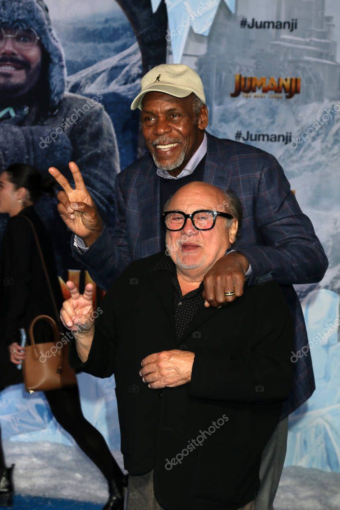 LOS ANGELES - DEC 9: Danny DeVito, Danny Glover at the Jumanji: The Next Level Premiere at TCL Chinese Theater IMAX on December 9, 2019 in Los Angeles, CA