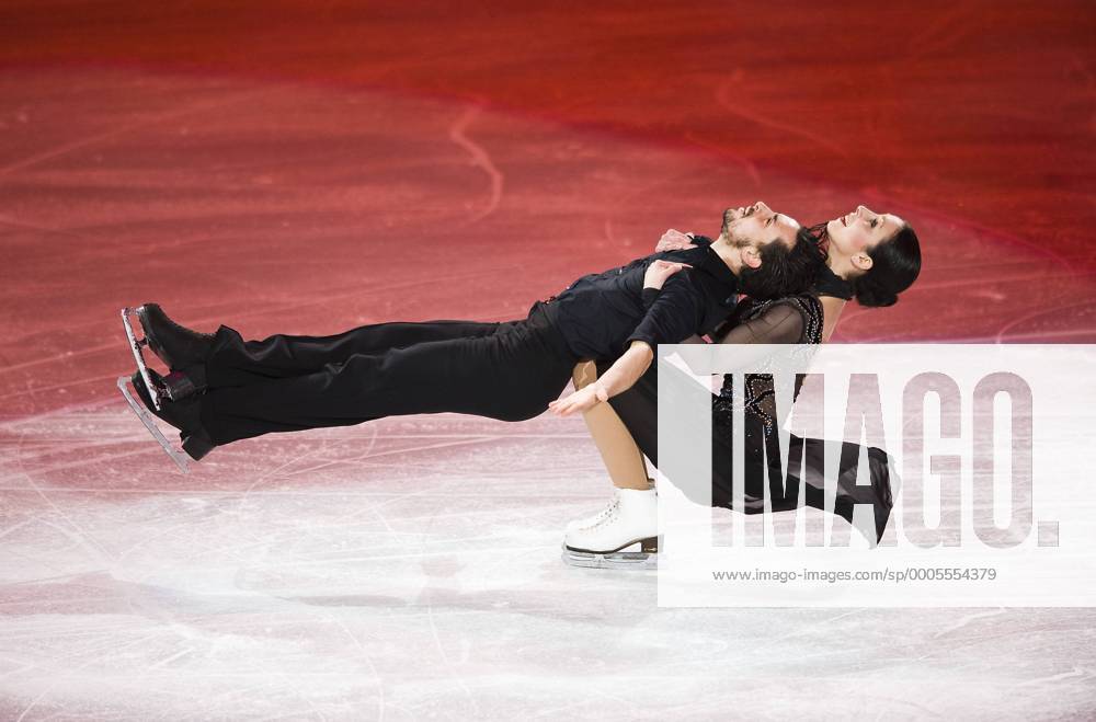 Federica FAIELLA und Massimo SCALI, ITA, Aktion, Eiskunstlaufen Schaulaufen Exhibition Gala Presentation, am 27.02.2010 XXI. Olympische Winterspiele 2010, vom 12.02. - 28.02.2010 in Vancouver Kanada. o0 Paar, Paarlaufen o00 kurios Geschlechterrollen Mann und Frau