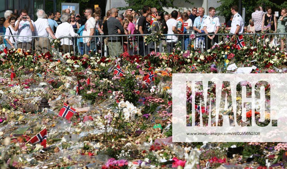Auch acht Tage nach den Anschlägen von Oslo - am Samstag, 30. Juli 2011 - sind die Spuren in der Stadt immer noch deutlich sichtbar. Im Regierungsviertel wurden herausgesprengte Fenster mit Platten abgedeckt und überall in der Stadt gedenken die Menschen mit Blumen an die Getöteten.