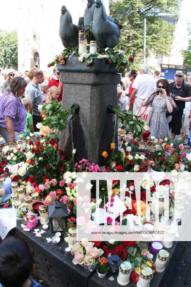 Auch acht Tage nach den Anschlägen von Oslo - am Samstag, 30. Juli 2011 - sind die Spuren in der Stadt immer noch deutlich sichtbar. Im Regierungsviertel wurden herausgesprengte Fenster mit Platten abgedeckt und überall in der Stadt gedenken die Menschen mit Blumen an die Getöteten.