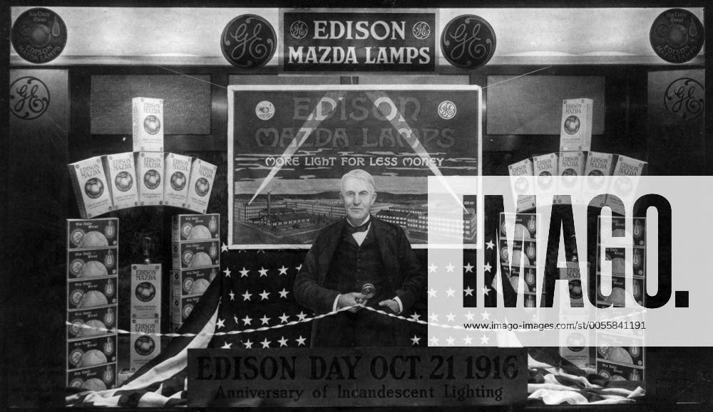 Window display featuring Edison Day October 21st 1916 Anniversary of Incandescent Lighting Edison, Thomas Alva (the Wizard of Menlo Park) US inventor; opened research laboratory in Menlo Park, New Jersey 1876 (moved to West Orange, New Jersey 1887); invented phonograph (1st demonstrated 1877); invented incandescent electric light 1879; invented kinetograph camera and kinetoscope motion-picture viewer (patented 1891) _1847-1931 Mono Print UnitedArchives0813565