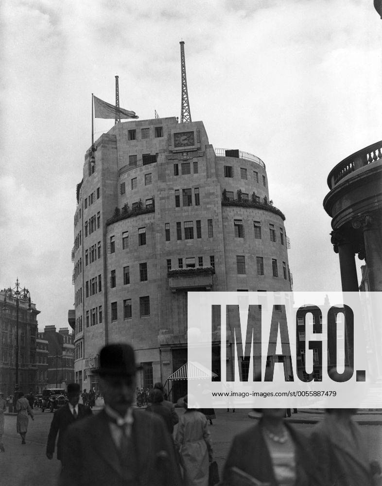Bush House BBC Building completed 7th July 1932 Mono Negative !AUFNAHMEDATUM GESCHÄTZT! UnitedArchives1249285
