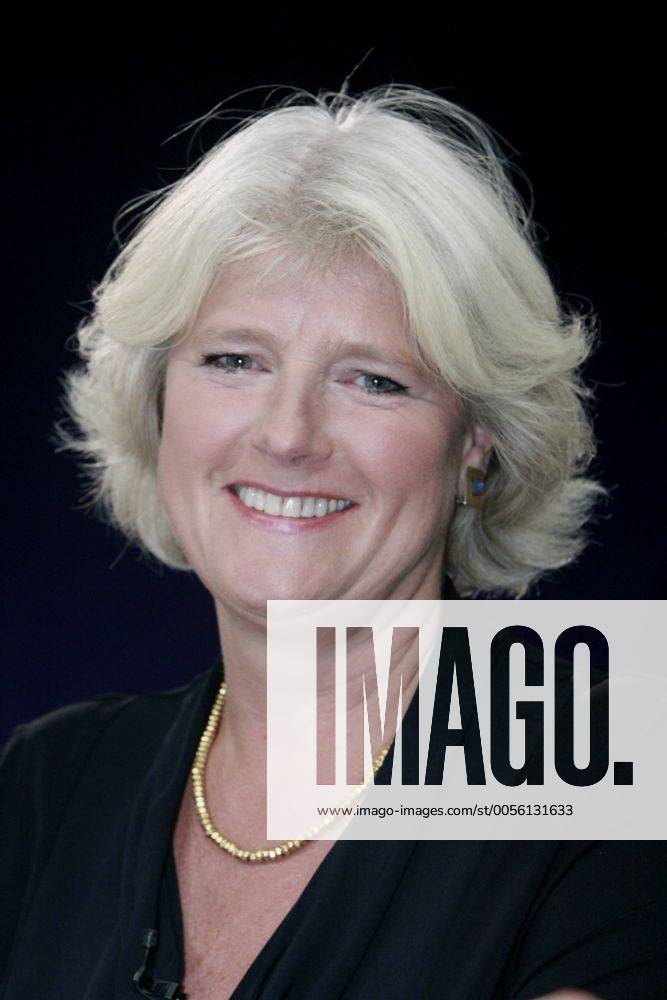 Monika Grütters (CDU-Bundestagsabgeordnete) in der Talk-Show Maybrit Illner am 22.09.2011 in Berlin Thema der Sendung: Benedikt in Berlin - Hat uns der Papst noch was zu sagen?