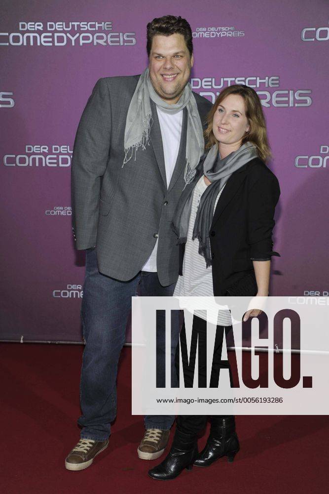 Schauspieler Tetje MIERENDORF mit Ehefrau Cornelia, Roter Teppich, Red Carpet Show, Verleihung des Deutschen Comedy-Preises Deutscher Comedypreis 2010 in Köln