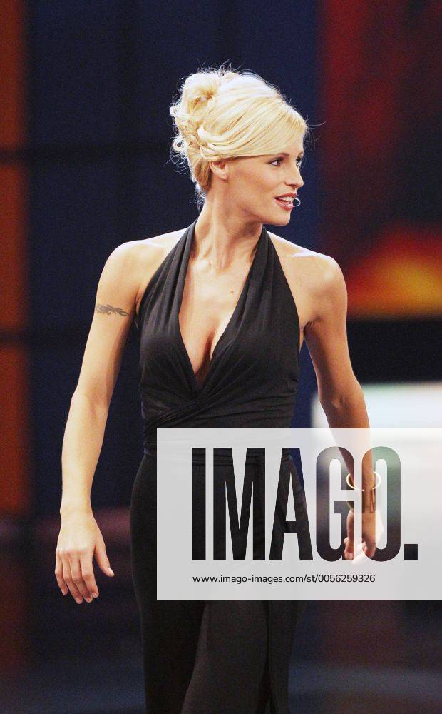 Samstag 05.11.2011, in Leipzig, TV Unterhaltungsshow Wetten, dass...? im ZDF Michelle Hunziker DeFodi031