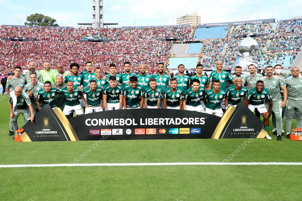 Conmebol Libertadores Final: Palmeiras and Flamengo: November 27, 2021, Montevideo, Uruguay. Palmeiras players celebrate the Trichampionship of Conmebol Libertadores after a 2-1 victory over Flamengo, in a soccer match held at the Centenario stadium