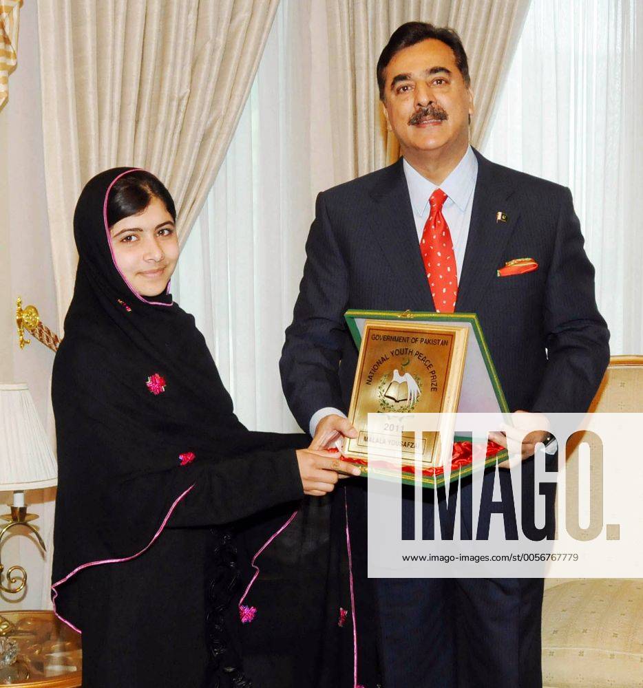 Berühmte Feministinnen, Malala Yousafzai ISLAMABAD PAKISTAN . Malala Yousafzai erhält den Jugendpreis von Premierminister Syed Yusuf Raza Gilani