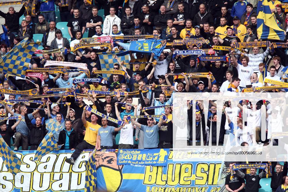 Leipzig, Fussball, Oberliga: , 1. FC Lok Leipzig - Fans des 1. FC Lok Leipzig,, o0 Schal, Fanschal