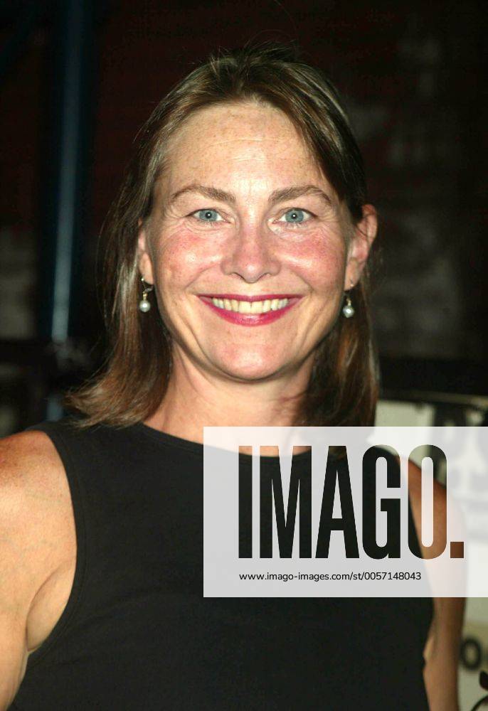 Aug. 26, 2003 - New York, New York, U.S. - CHERRY JONES AT THE OFF-BROADWAY COMEDY, MATT AND BEN AT P.S.122 IN NEW YORK New York ON AUGUST 26, 2003. 2003..K32437HMC. New York U.S. - ZUMAmg1