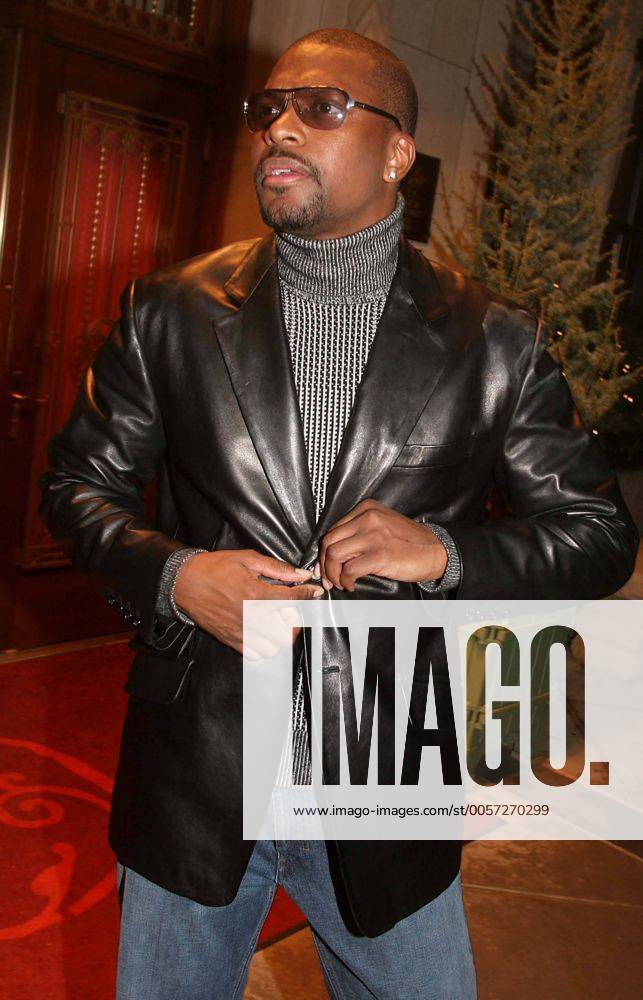 Dec. 29, 2004 - New York, New York, U.S. - K40966JBB.CELEBRITIES CELEBRATE GAIL KING S 50TH BIRTHDAY AT DANIELS, NEW YORK New York 12-28-2004. CHRIS TUCKER New York U.S. - ZUMAba9