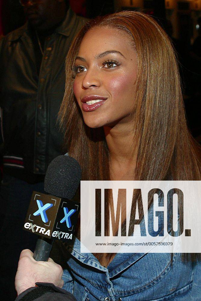 Dec. 11, 2003 - New York, New York, U.S. - K34615RM.BROADWAY CELEBRATION FOR DESITNY S CHILD MICHELLE T WILLIAMS IN AIDA HELD AT THE PALACE THEATRE, NEW YORK New York .12 11 2003. 2003..BEYONCE KNOWLES New York U.S. - ZUMAmk1