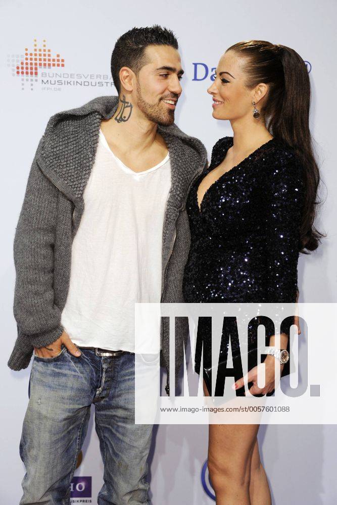 Bushido mit Freundin Anna-Maria Lagerblom Echo 2012 - Verleihung vom Musikpreis der Deutschen Phono-Akademie im Palais am Funkturm, Berlin Foto:xU.xGeislerx xFuturexImage