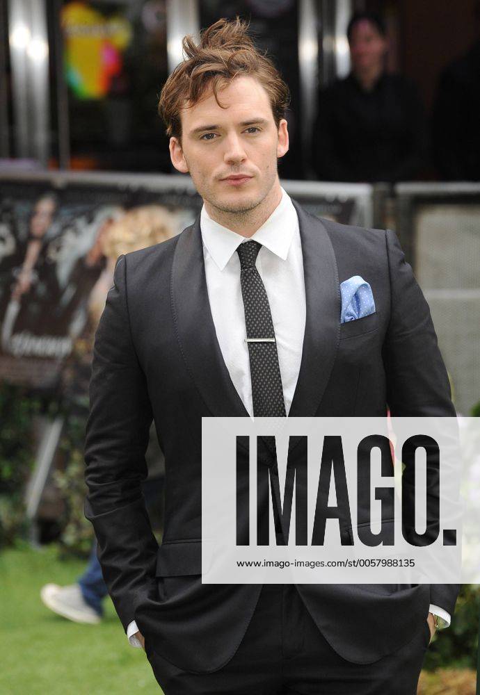 English actor Sam Claflin attends the World premiere of Snow White And The Huntsman at The Empire Leicester Square in London on May 14, 2012. LON20120514232