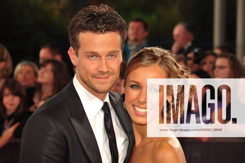Wayne Carpendale, Annemarie Warnkross 12. Verleihung Der Deutsche Fernsehpreis 2010 im Coloneum, Köln Foto:xP.xMertensx xFuturexImage