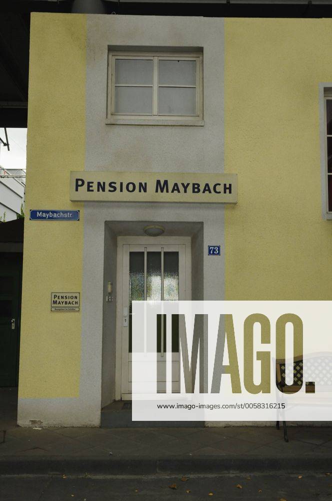 Aussenkulisse der RTL Daily Soap unter uns in Köln am 06.08.2012 Pension Maybach
