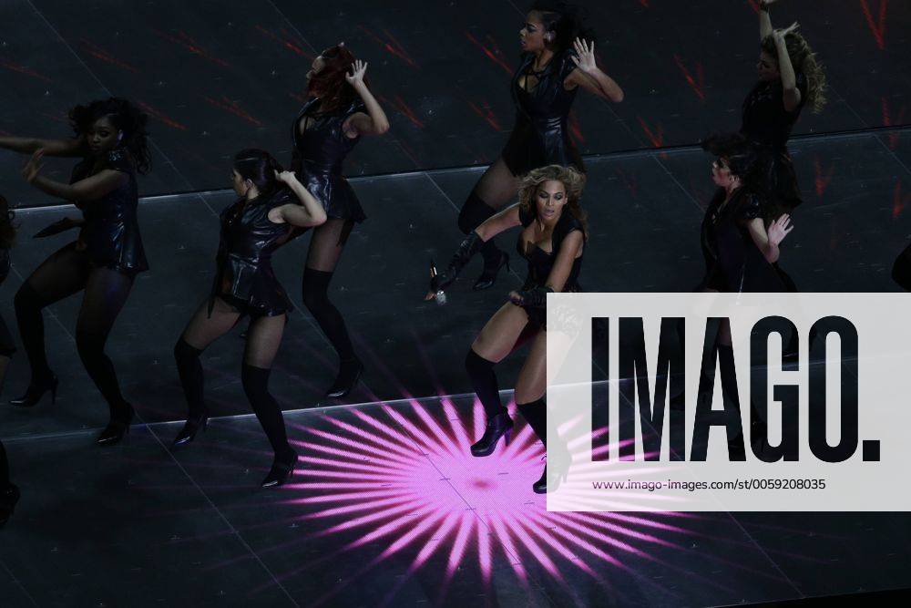 NEW ORLEANS, Beyonce bei der Half Time Show waehrend dem Super Bowl 2013 NFL Championship Spiel San Francisco 49 ERS gegen Baltimore Ravens im Mercedes Benz Superdome in New Orleans, Louisiana, USA. +++HARDT+++