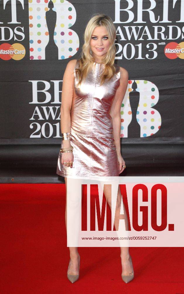 Laura Whitmore bei der Verleihung der Brit Awards 2013 am 20.02.2013 in London BRIT Awards 2013