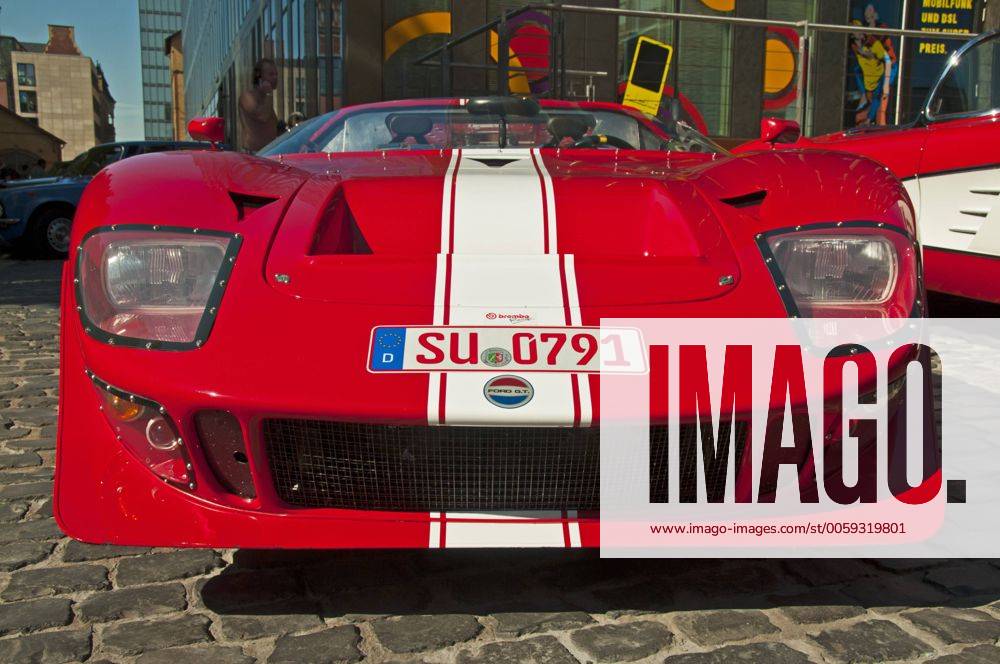 Ford GT 40, ÖffentlicherGrund iblwga02437513