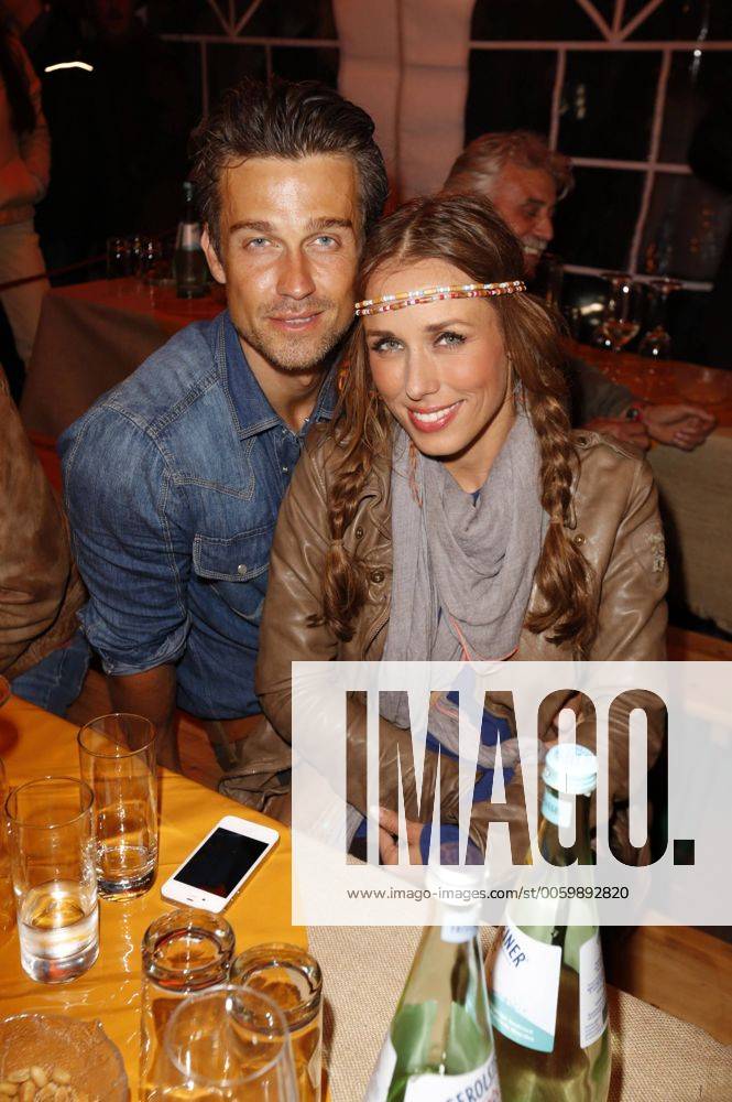 Wayne Carpendale und Annemarie Warnkross bei der Premiere von Winnetou I - Blutsbrüder der Karl May Festspiele 2013 im Freilichttheater am Kalkberg. Bad Segeberg, 22.06.2013 Foto:xS.xGabschx xFuturexImage