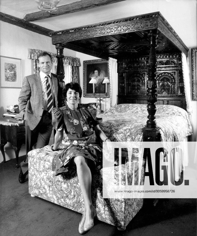 Jeffrey Archer and his wife Mary with their four poster bed in their home in Cambridgeshire October 1988 UnitedArchives00174492