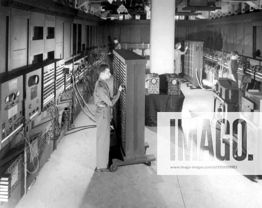 An overall view of ENIAC computer showing machine in the process of being prepared to solve a hychodynamical problem UnitedArchives00555695