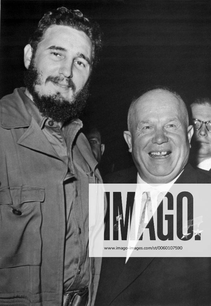 Smiles before the Opening Session - New York - 21 September 1960 Cuban Premier, Fidel Castro and Soviet Prime Minister, Nikita Khrushchev, smile for the press before they attend the opening address at the UN General Assembly in New York Credit: TopFoto.co.uk, Chruschtschow, Kruschtschow UnitedArchives00937565