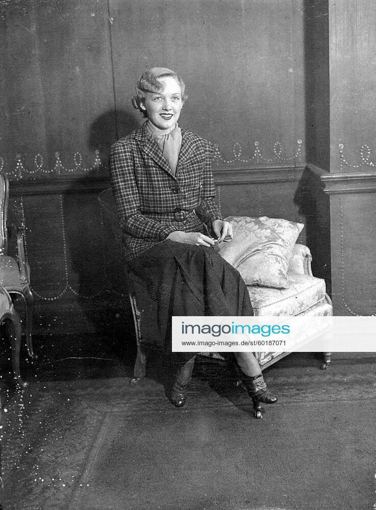 Miss Virginia Cherrill who played the part of the blind girl of City Lights opposite Charlie Chaplin is in London - this is her first visit to England November 20th 1933 UnitedArchives00947423