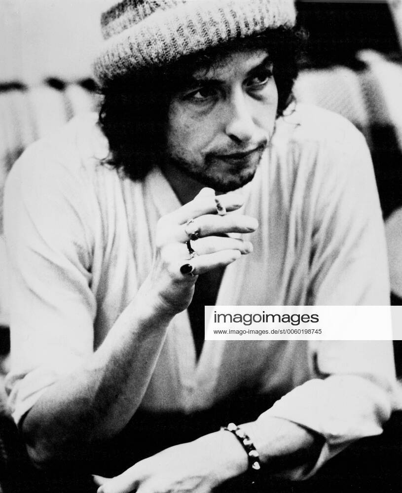 1970s photo: American folk singer, Bob Dylan. Born Albert Zimmermann on May 24th 1941. - Aufnahmedatum geschätzt - UnitedArchives00956507