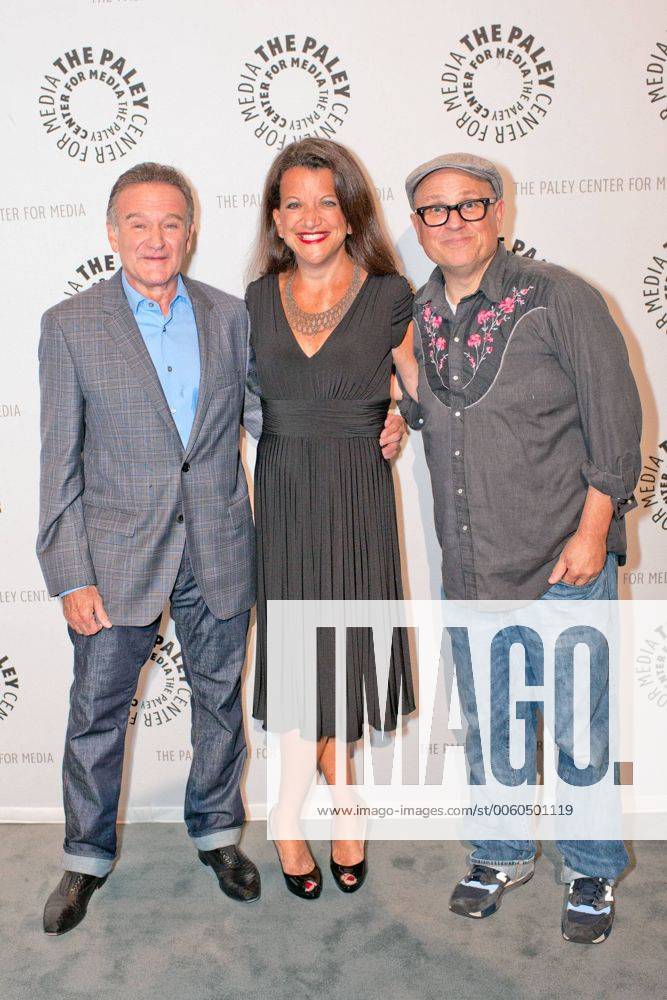 Robin Williams, Debra Birnbaum und Bobcat Goldwait bei A Legendary Evening with Robin Williams im Paley Center for Media. Beverly Hills, 19.09.2013 Foto:xD.xStarbuckx xFuturexImage