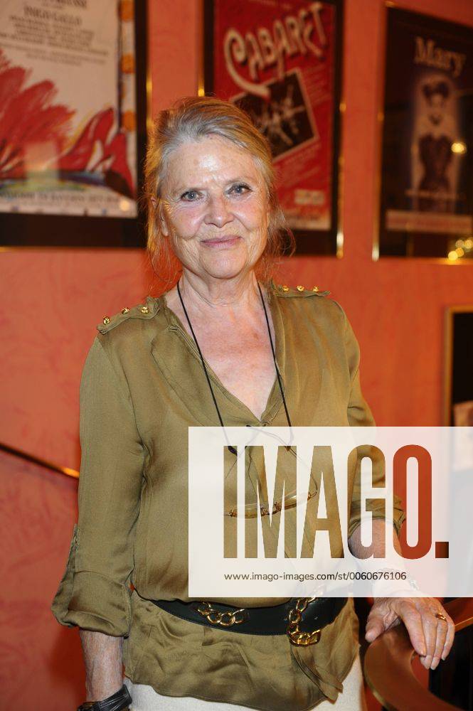 Cordula Trantow Premiere Gut gegen Nordwind Komoedie im Bayerischen Hof Theater München 04.11.2013