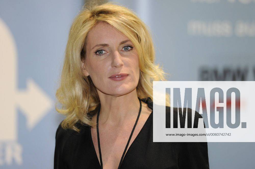 Maria FURTWÄNGLER (Schauspielerin),Einzelbild,angeschnittenes Einzelmotiv,Portraet,Portrait,Porträt. Verleihung der Querdenker Awards 2013 am 21.11.2013.